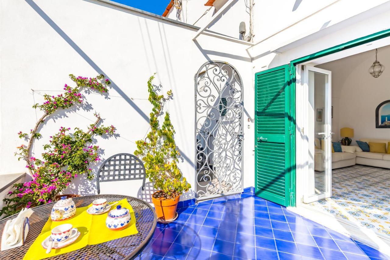 Capri Turquoise By Napoliapartments Bagian luar foto